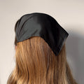 Batic cu colt din matase pe cordeluta, culoare negru 81, pe cap