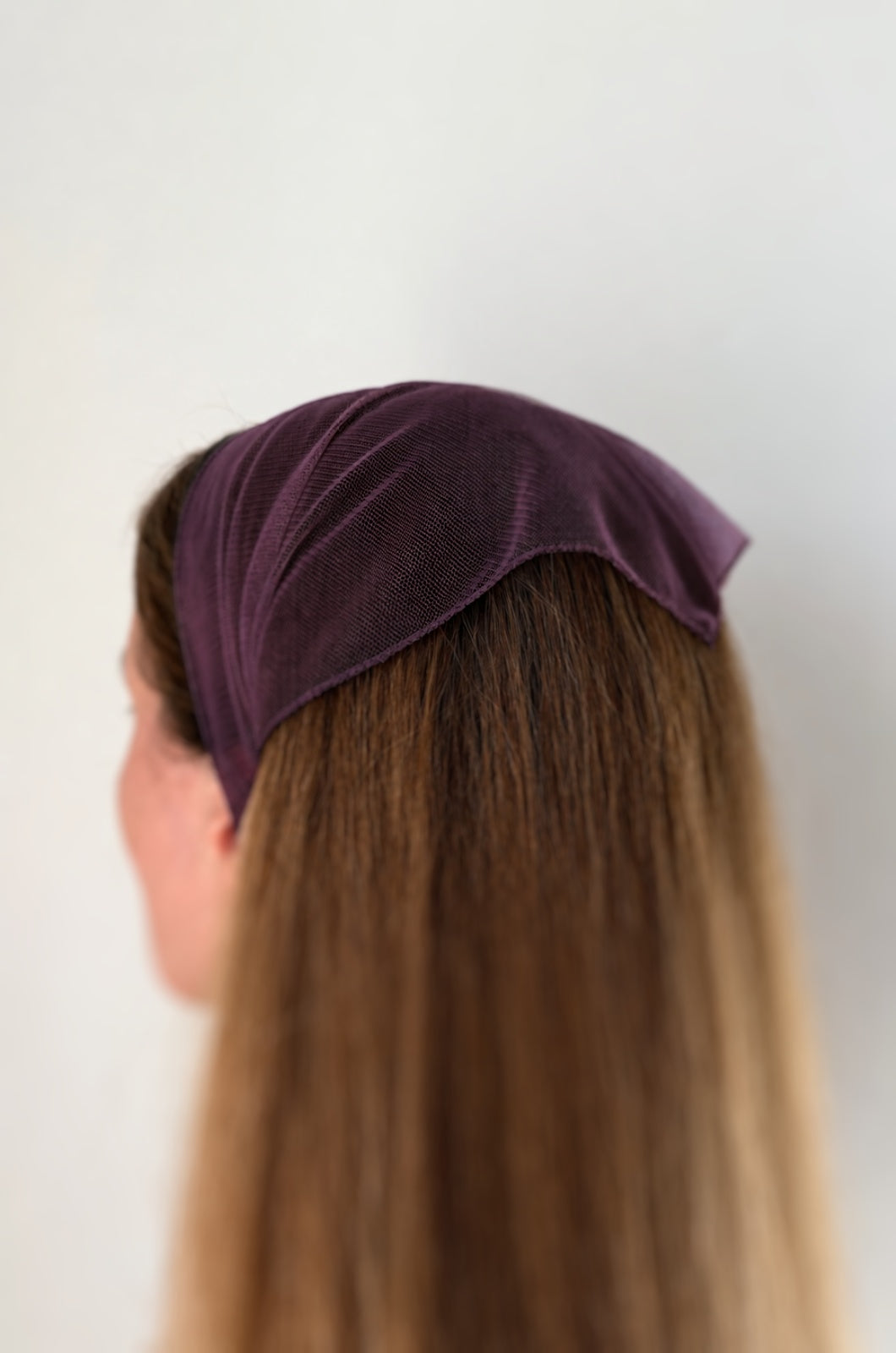 Batic Tulle fara Cordeluta, culoare pruna 53, pe cap