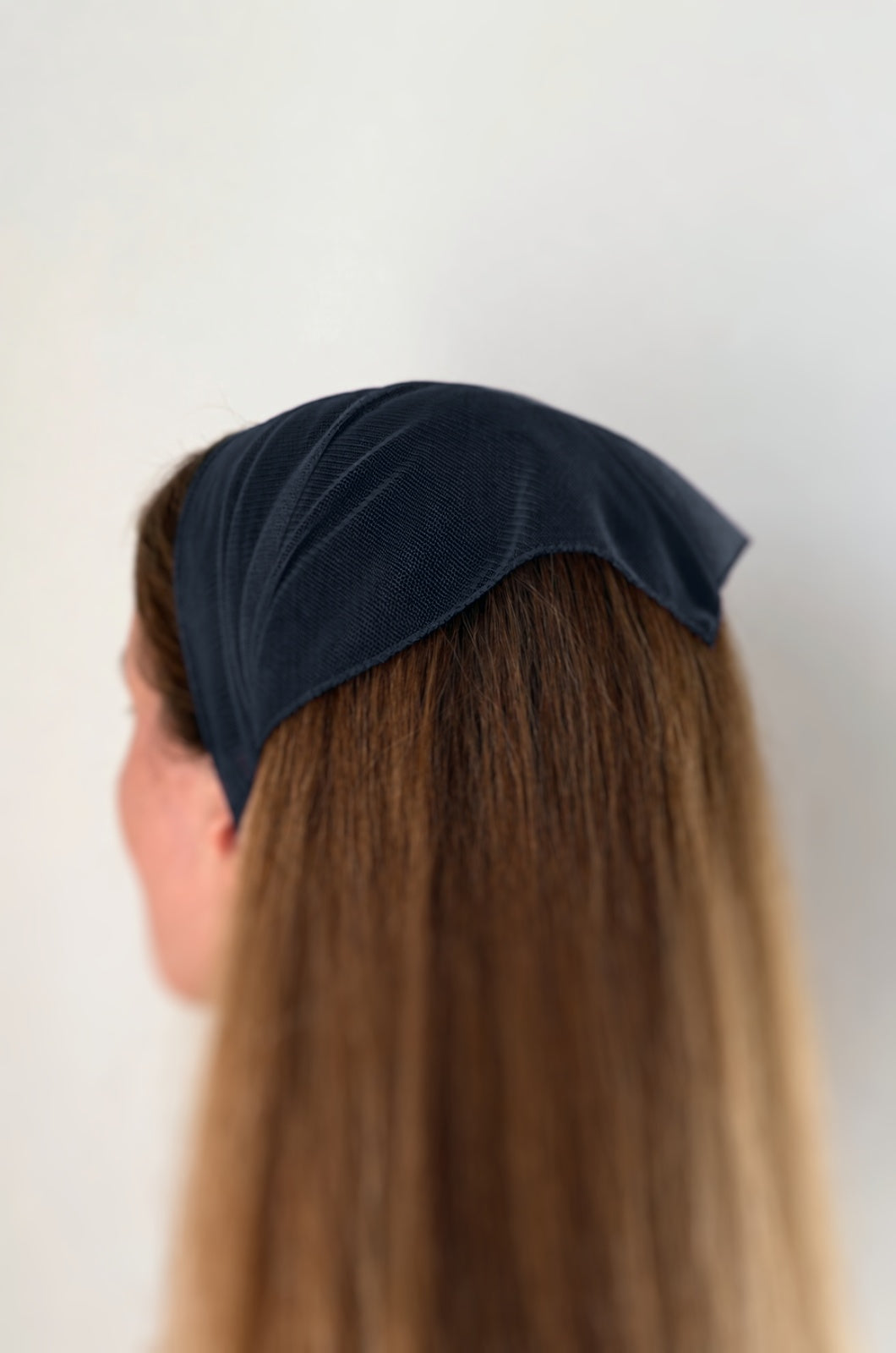 Batic Tulle fara Cordeluta, culoare blumarin 55, pe cap