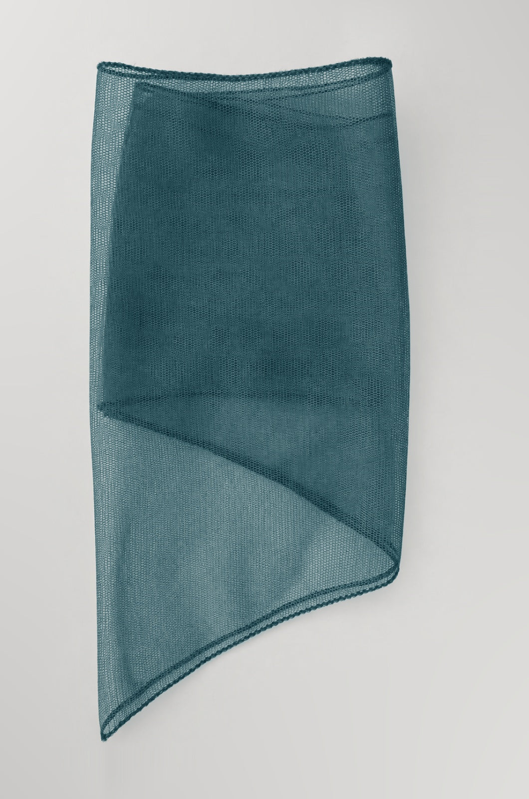 Batic Tulle fara Cordeluta, culoare Verde 58, pe suprafață