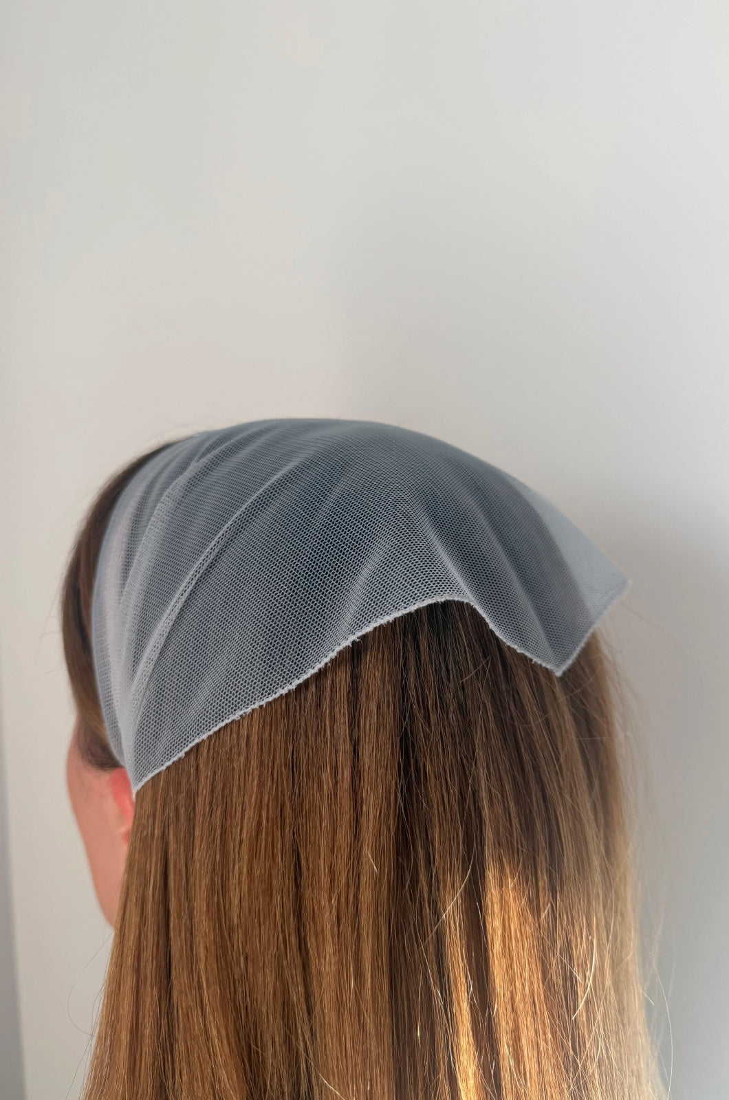 Batic Tulle fara Cordeluta, culoare Gri deschis 62, pe cap
